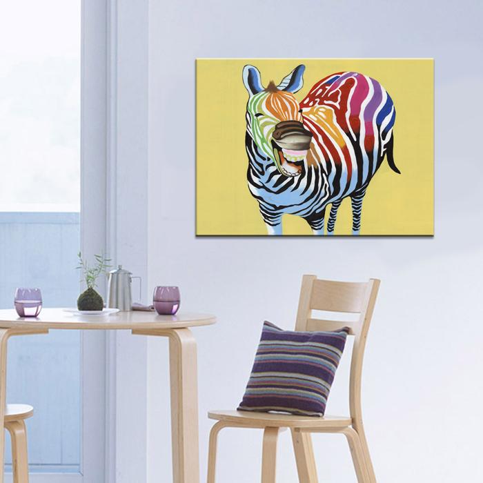 Farbiges Zebra Leinwandbild 80x60 cm mit Holzrahmen – Ansicht 2