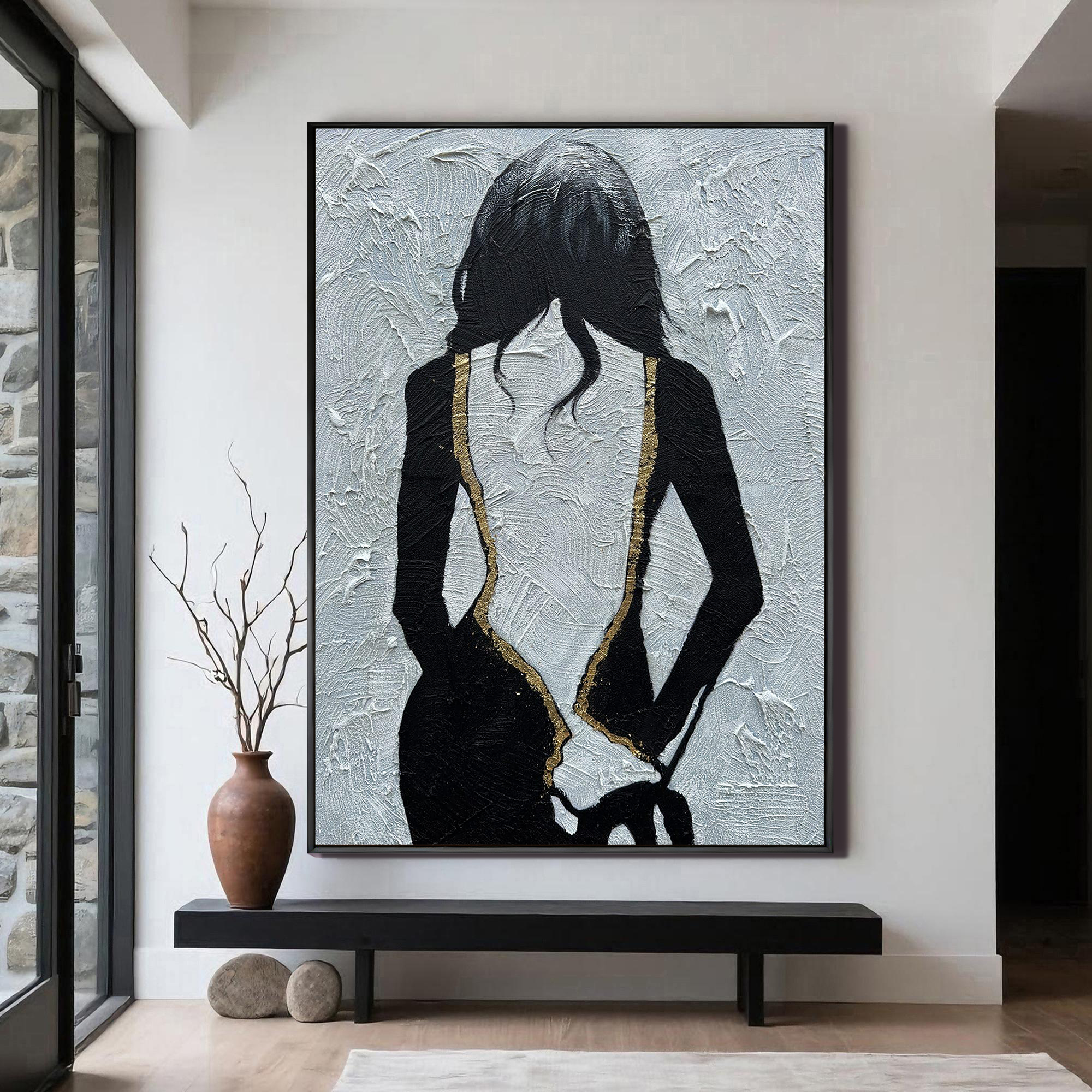 Silhouette Elegance – 4